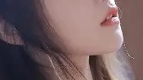 湖北女队勇夺全运会4×100米接力赛金牌